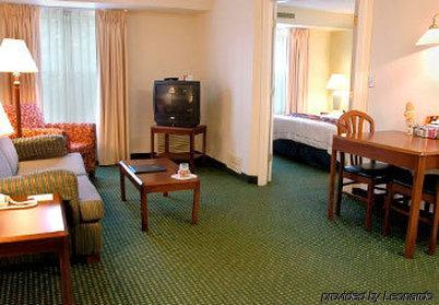Gatehouse Suites อีสต์แลนซิง ห้อง รูปภาพ